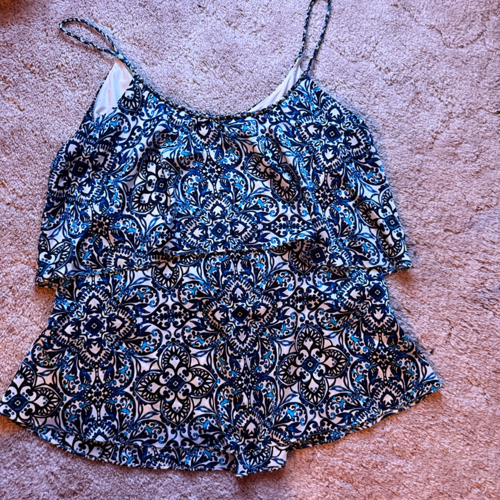 White House Black Market Navy and White Patterned Blouse